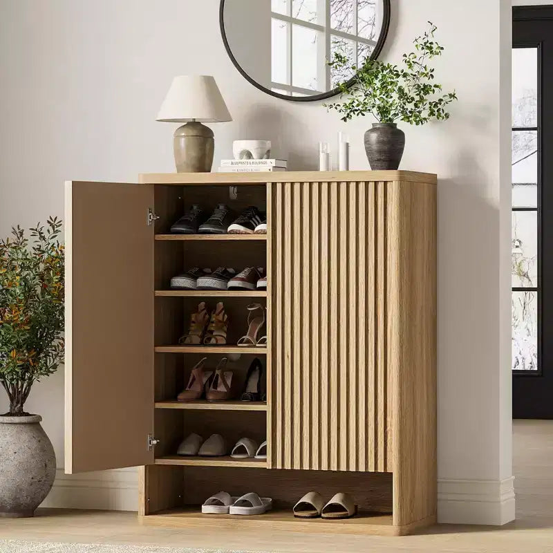 Shoe Storage Cabinet for Entryway, Wood Shoe Rack Organizer with Adjustable Shelves, Fluted Shoe Cabinet Holds 25-30 Pairs for Living Room